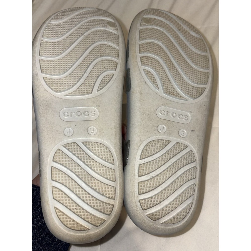 Crocs Kids Isabella Jelly Sandals Size Youth 3 Clear Glitter Silver Girls Shoes - Picture 4 of 4